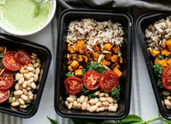 meal-prepping