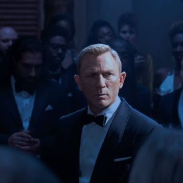 james-bond-tainies