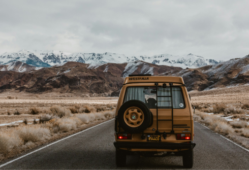roadtrip-abroad-unsplash