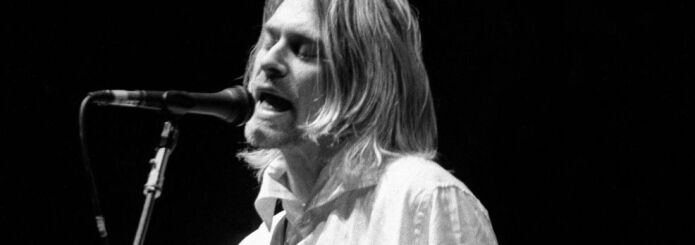 kurt-cobain-mtv-unplugged