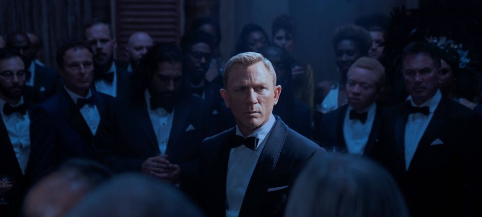 james-bond-tainies