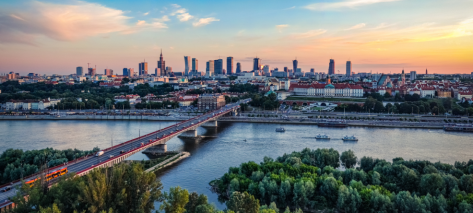 warsaw-travel-lounge